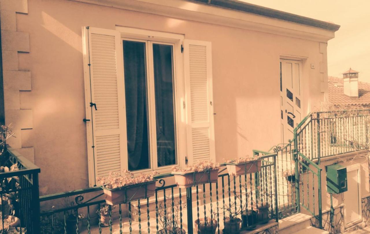 Montefusco B&B Le Colonne מראה חיצוני תמונה