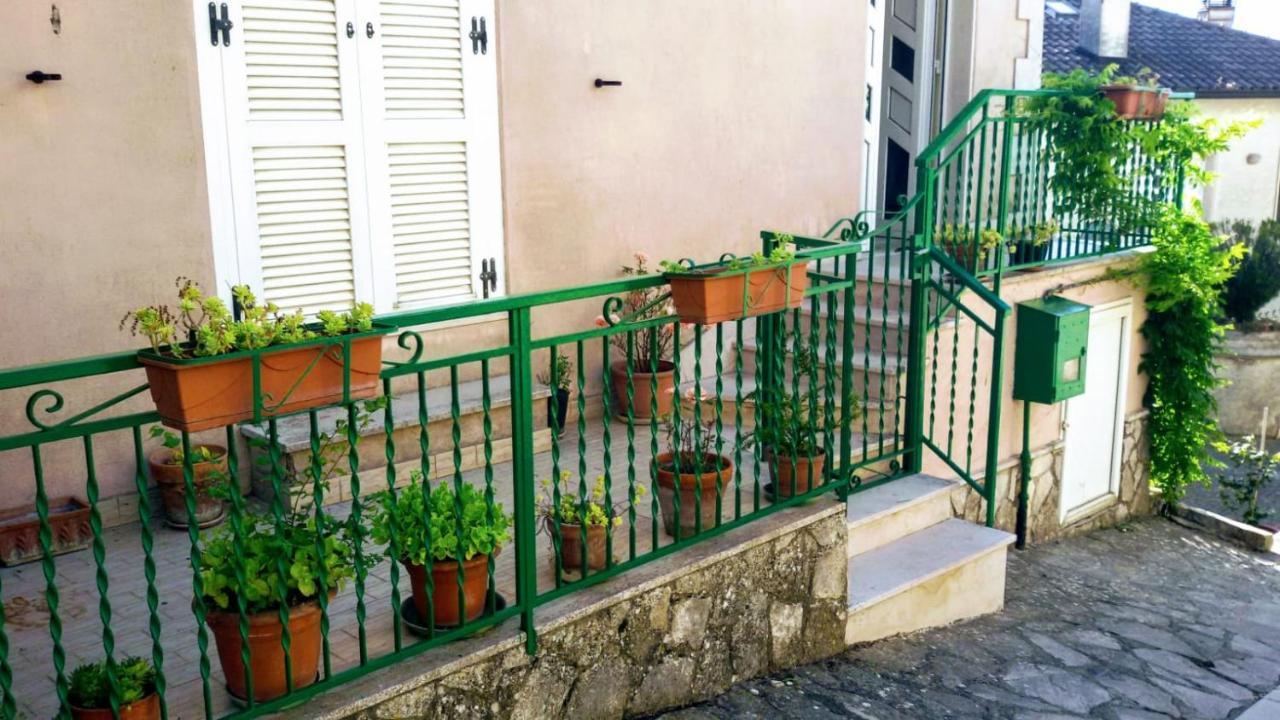 Montefusco B&B Le Colonne מראה חיצוני תמונה